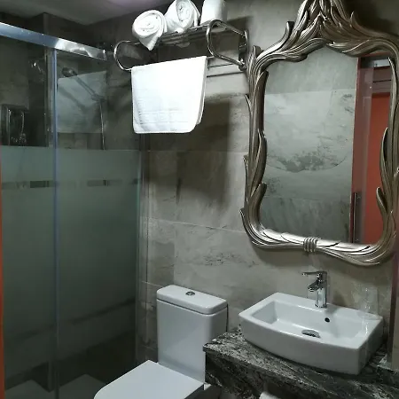Отель Just Style El Manico 2*