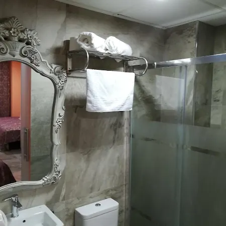 Отель Just Style El Manico 2*